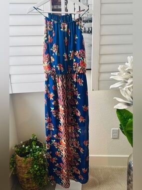 City Studio. Size L.  Royal Blue Floral Strapless Maxi